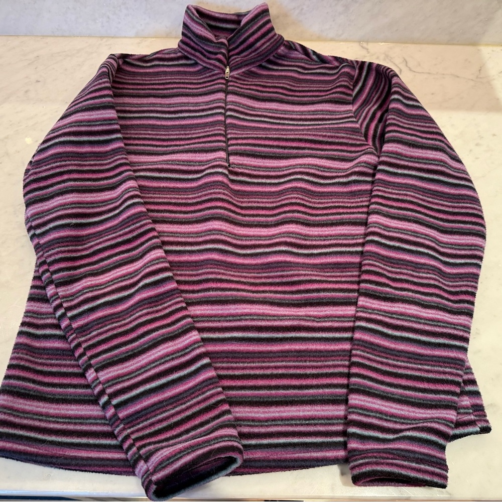 Patagonia Women’s Purple Striped 3/4 Zip Capilene Fleece  - Size Small